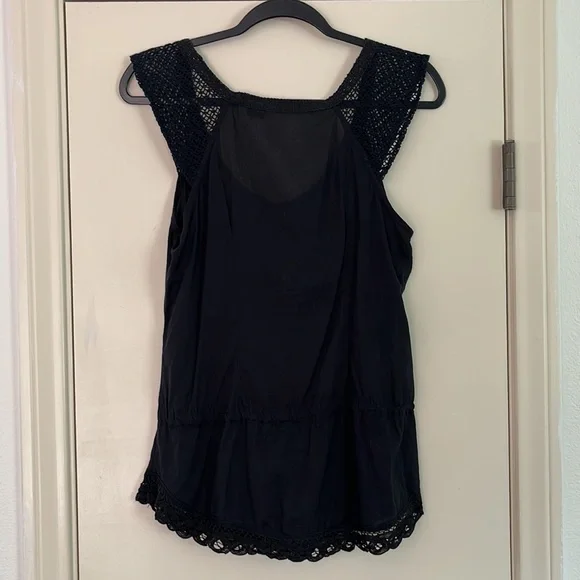 Raviya Black Floral Embroidered Bohemian Top. Size S - Picture 11 of 11